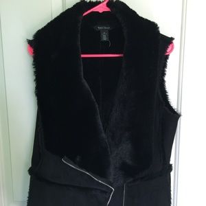White House Black Market Faux Fur Vest
